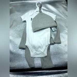 Baby Set with beanie